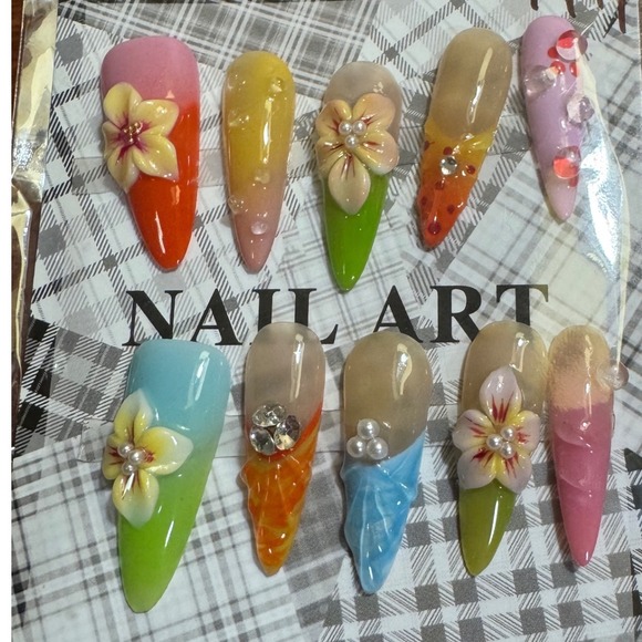Press on Nails Set 3D Flower Decals Fake Nail Art Designs False Nails - Picture 1 of 1